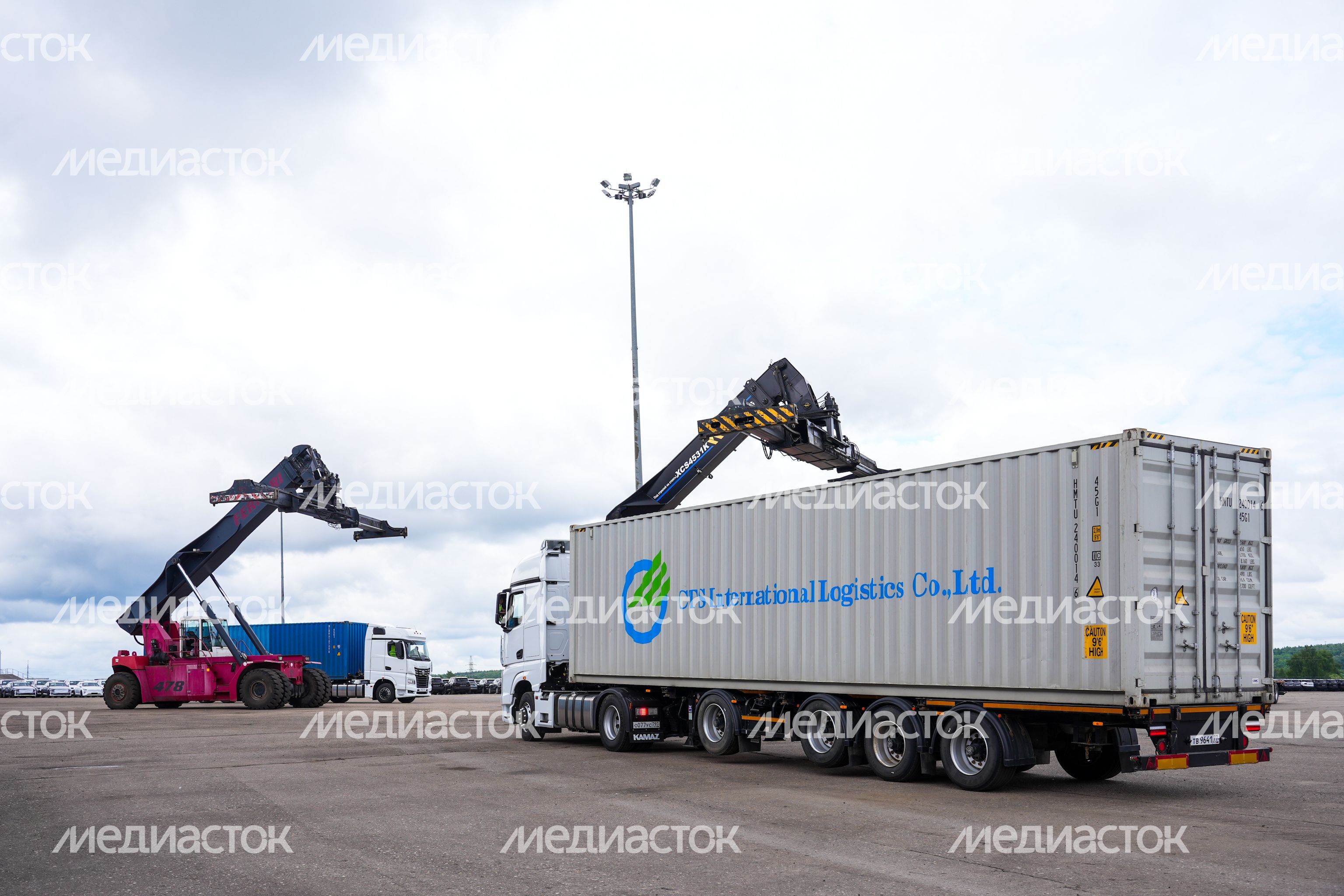 Открытие высокотехнологичного комплекса для досмотра грузовых контейнеров в Чехове