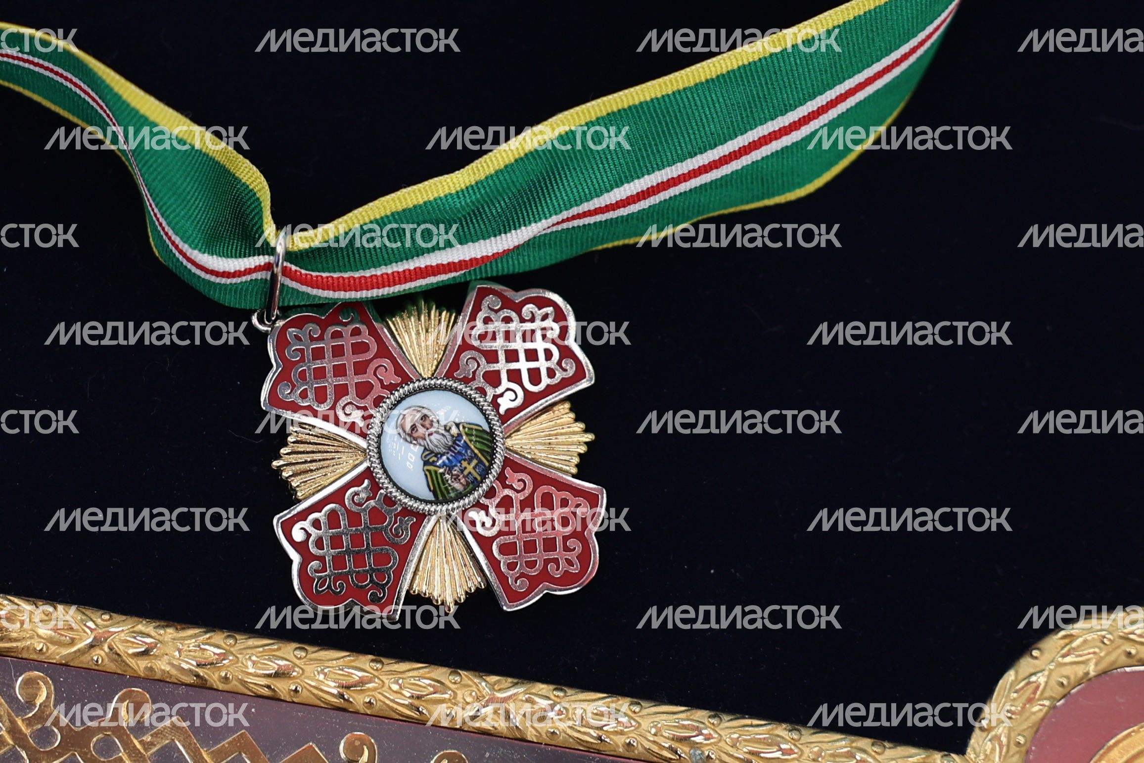 Подмосковных медработников поздравили с профессиональным праздником Подмосковных медработников поздравили с профессиональным праздником