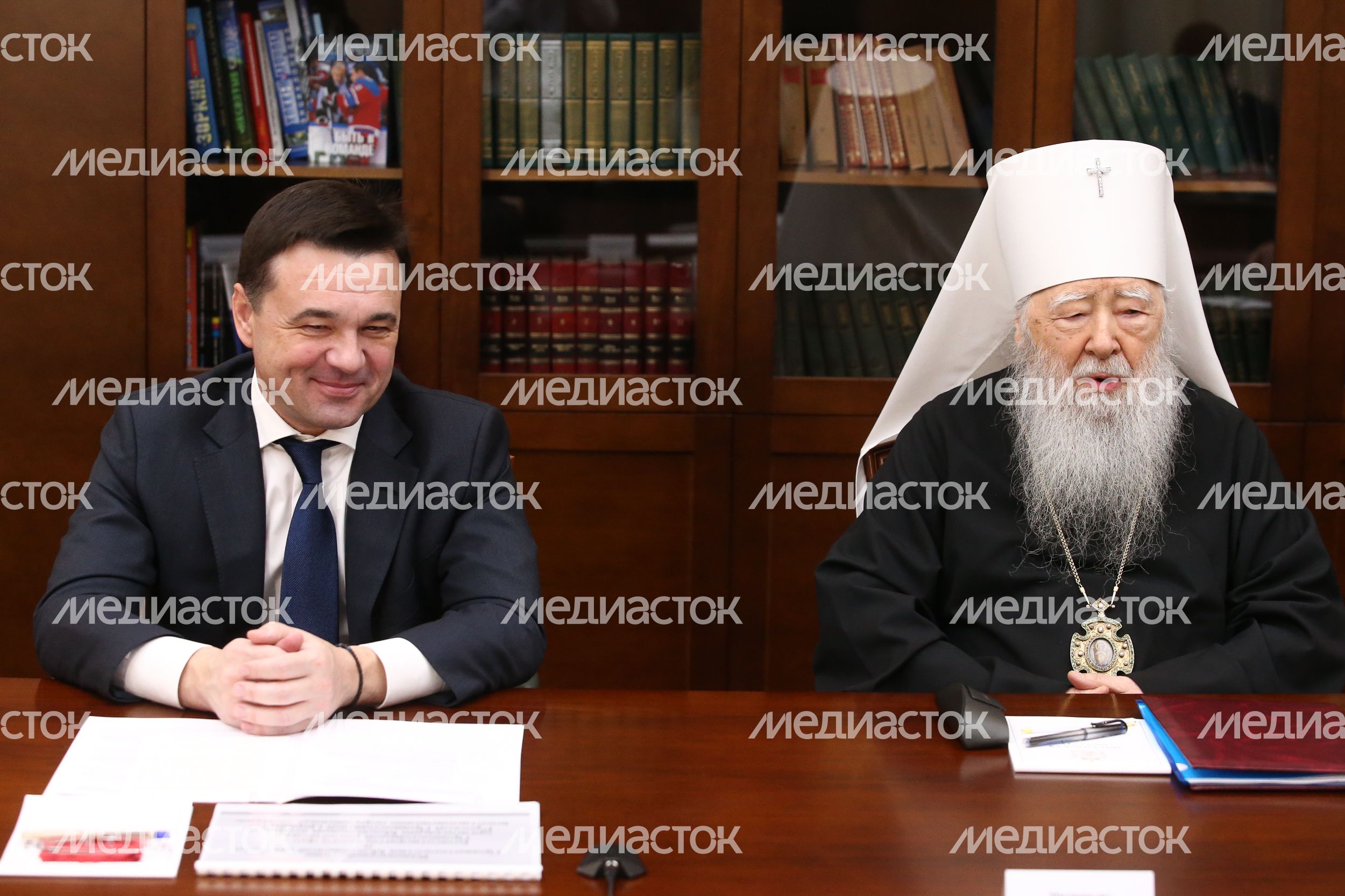 IV заседание Попечительского совета Благотворительного Фонда Московской епархии по восстановлению порушенных святынь IV заседание Попечительского совета Благотворительного Фонда Московской епархии по восстановлению порушенных святынь