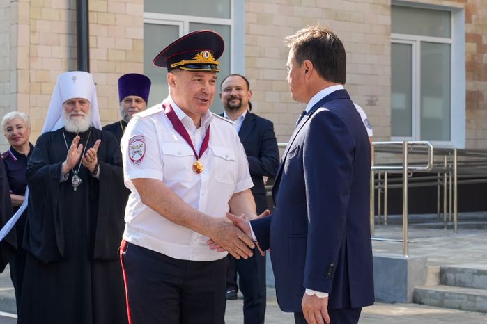 Андрей Воробьев поздравил сотрудников ГИБДД с профессиональным праздником