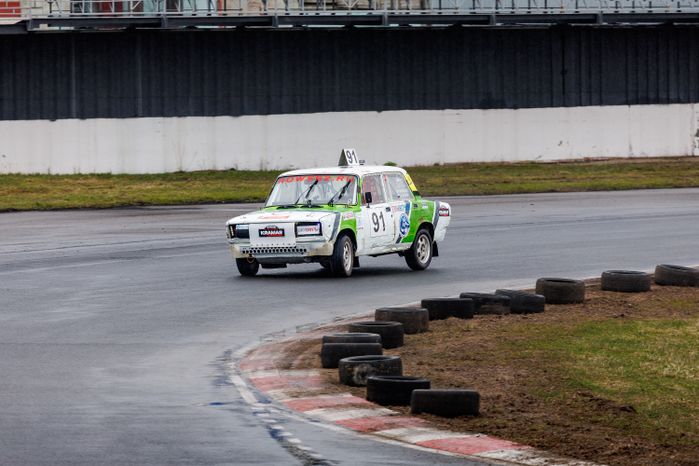 Открытие сезона ралли-кросса на гоночной трассе ADM Raceway в Мячково округа Люберцы