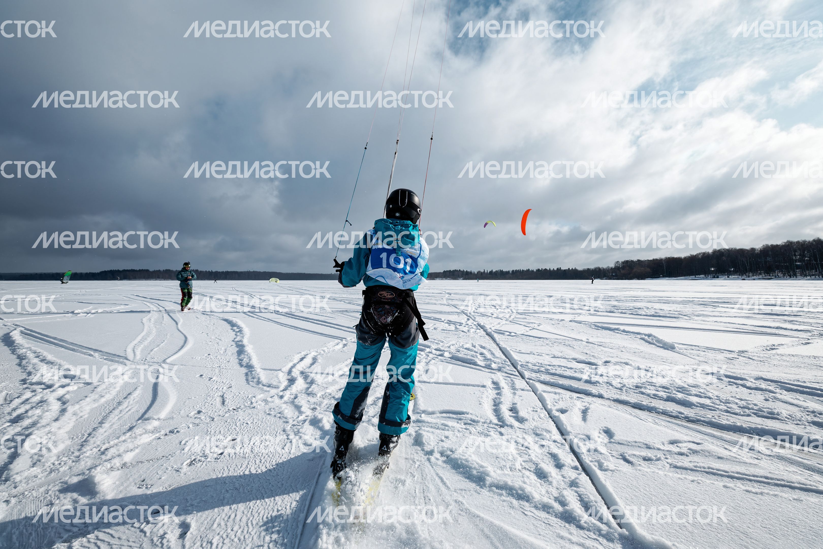 Чемпионат Московской области по сноукайтингу в Солнечногорске Чемпионат Московской области по сноукайтингу в Солнечногорске