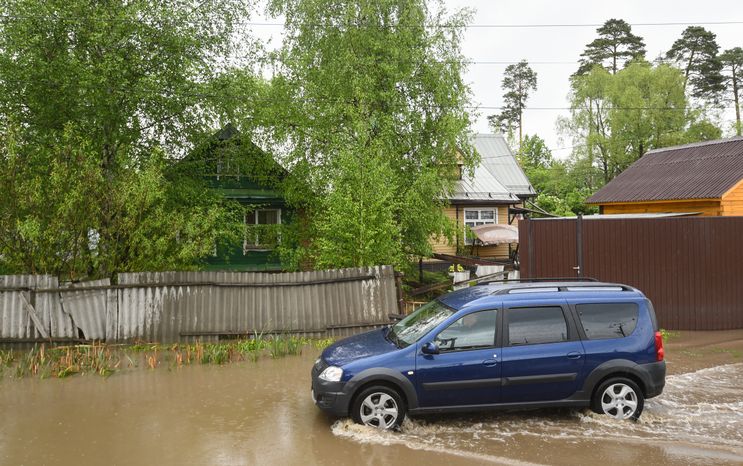 Кадры с мест подтоплений в Красногорске