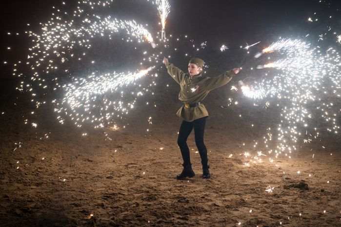 Конное представление «Наша весна! Наша Победа!» в парке «Патриот»