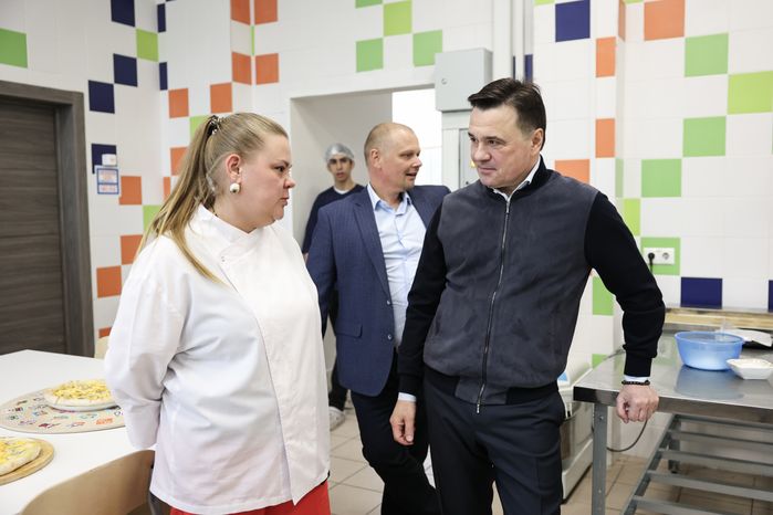 Андрей Воробьев посетил образовательный центр "Созвездие"