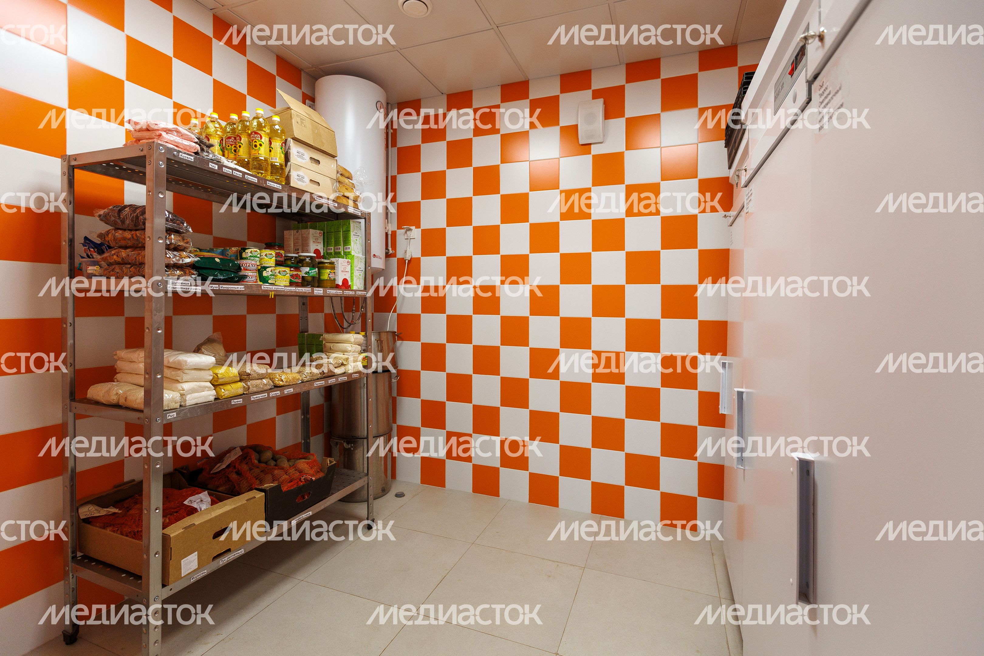 Кухня в детском саду «Малыш» после капитального ремонта в Щелково Кухня в детском саду «Малыш» после капитального ремонта в Щелково