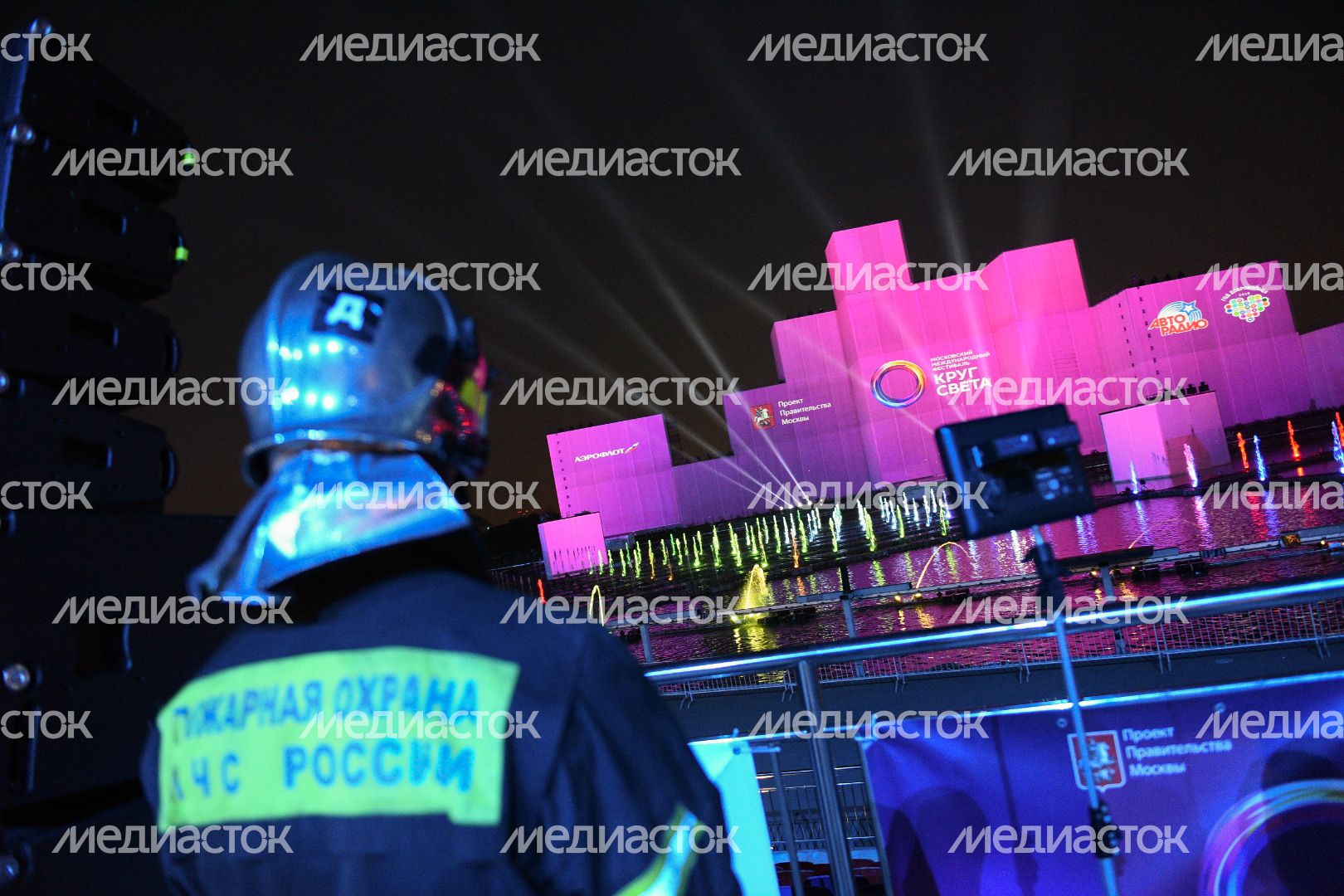 Открытие фестиваля «Круг света» — 2018 в Москве