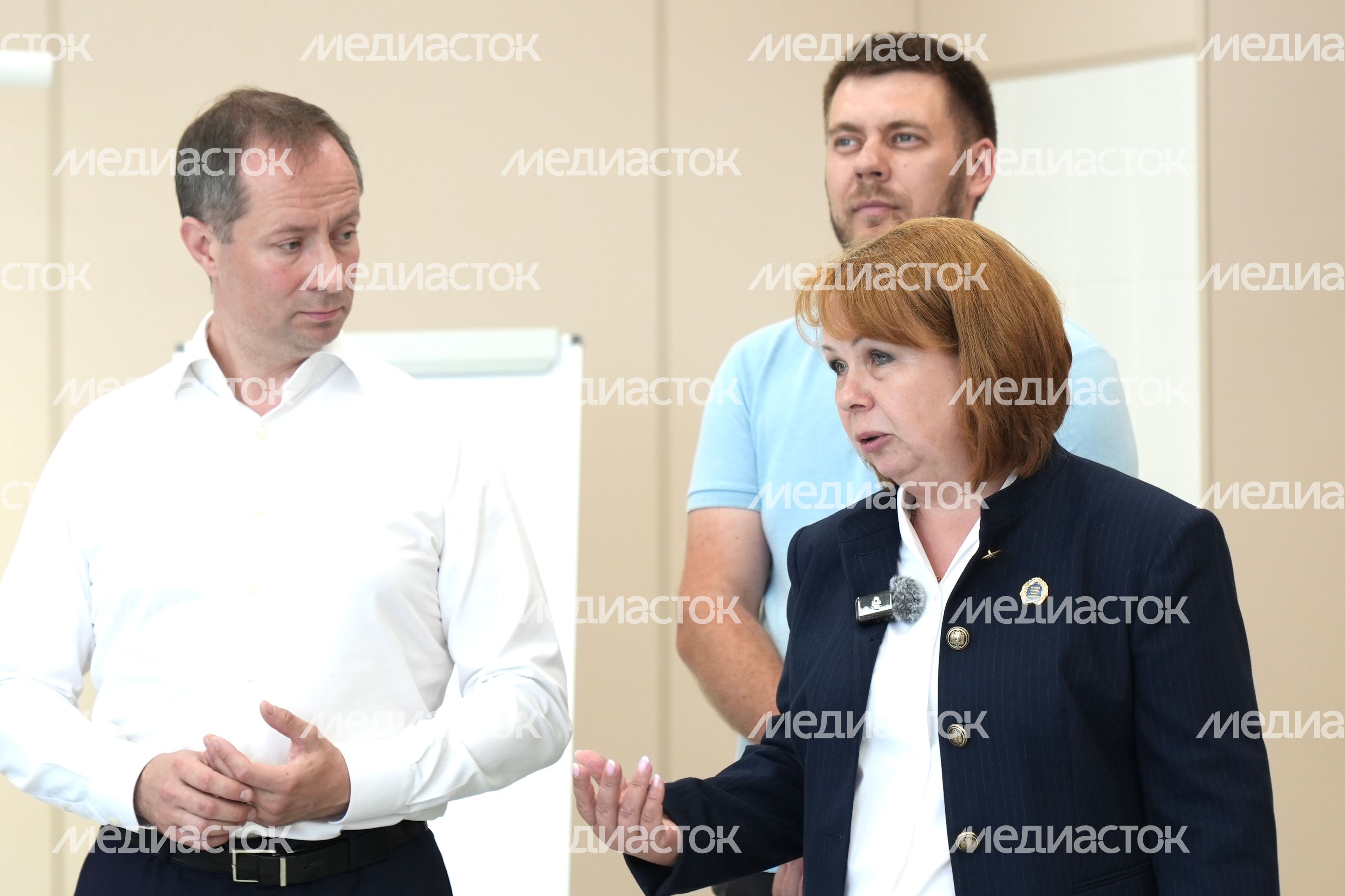 Роман Терюшков проверил готовность воспитательно-образовательного комплекса в Котельниках