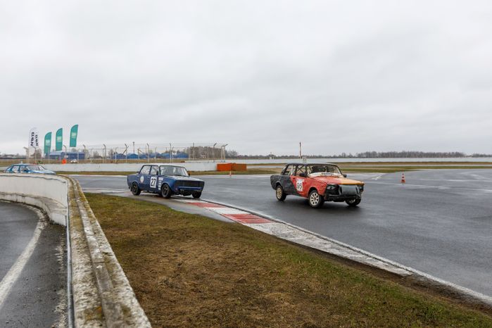 Открытие сезона ралли-кросса на гоночной трассе ADM Raceway в Мячково округа Люберцы