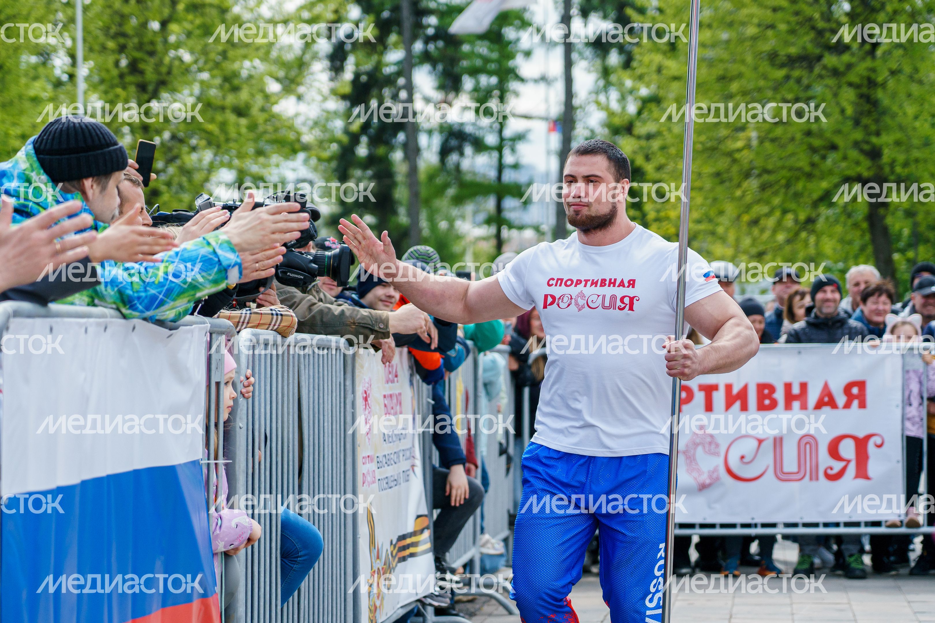 Богатыри на международной выставке-форуме "Россия" Богатыри на международной выставке-форуме "Россия"