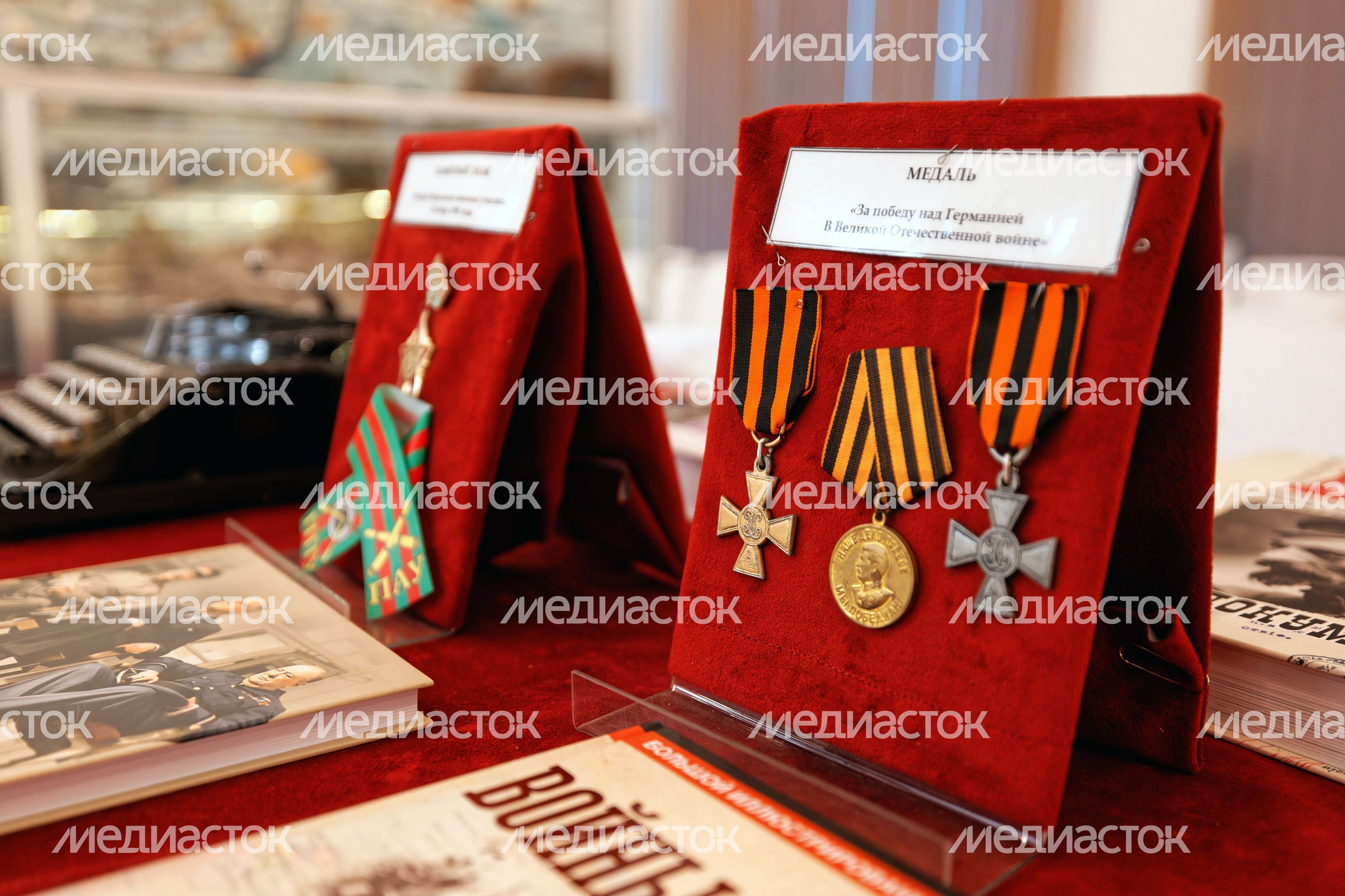 Медаль за победу на Германией в музее Подольских курсантов в Академическом корпусе Гимназии имени Подольских курсантов Медаль за победу на Германией в музее Подольских курсантов в Академическом корпусе Гимназии имени Подольских курсантов