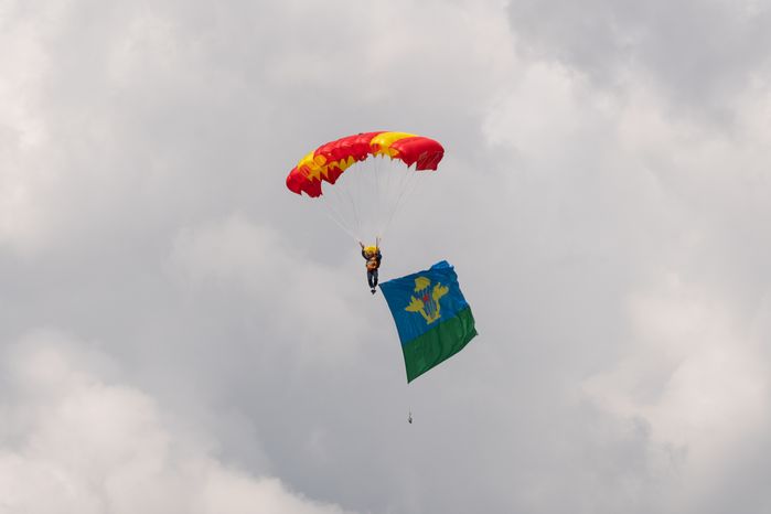 Чехов. День ВДВ на аэродроме ДОСААФ