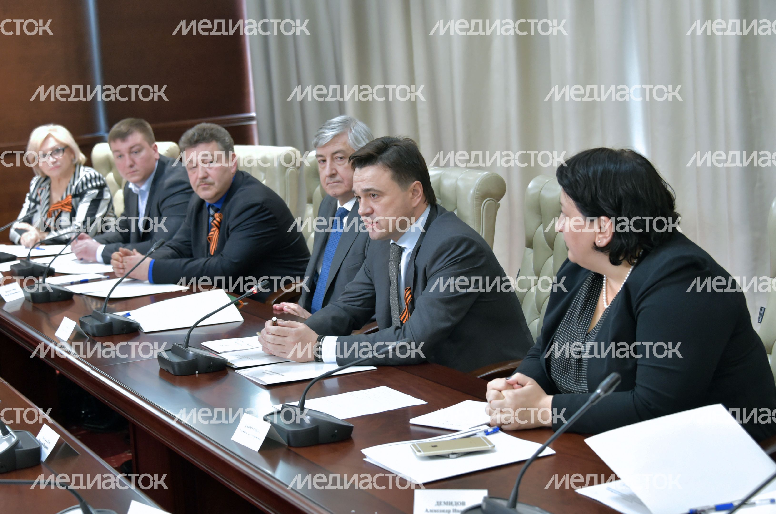 А. Воробьев провел совещание по вопросу объединения Климовска, Подольска и Подольского района