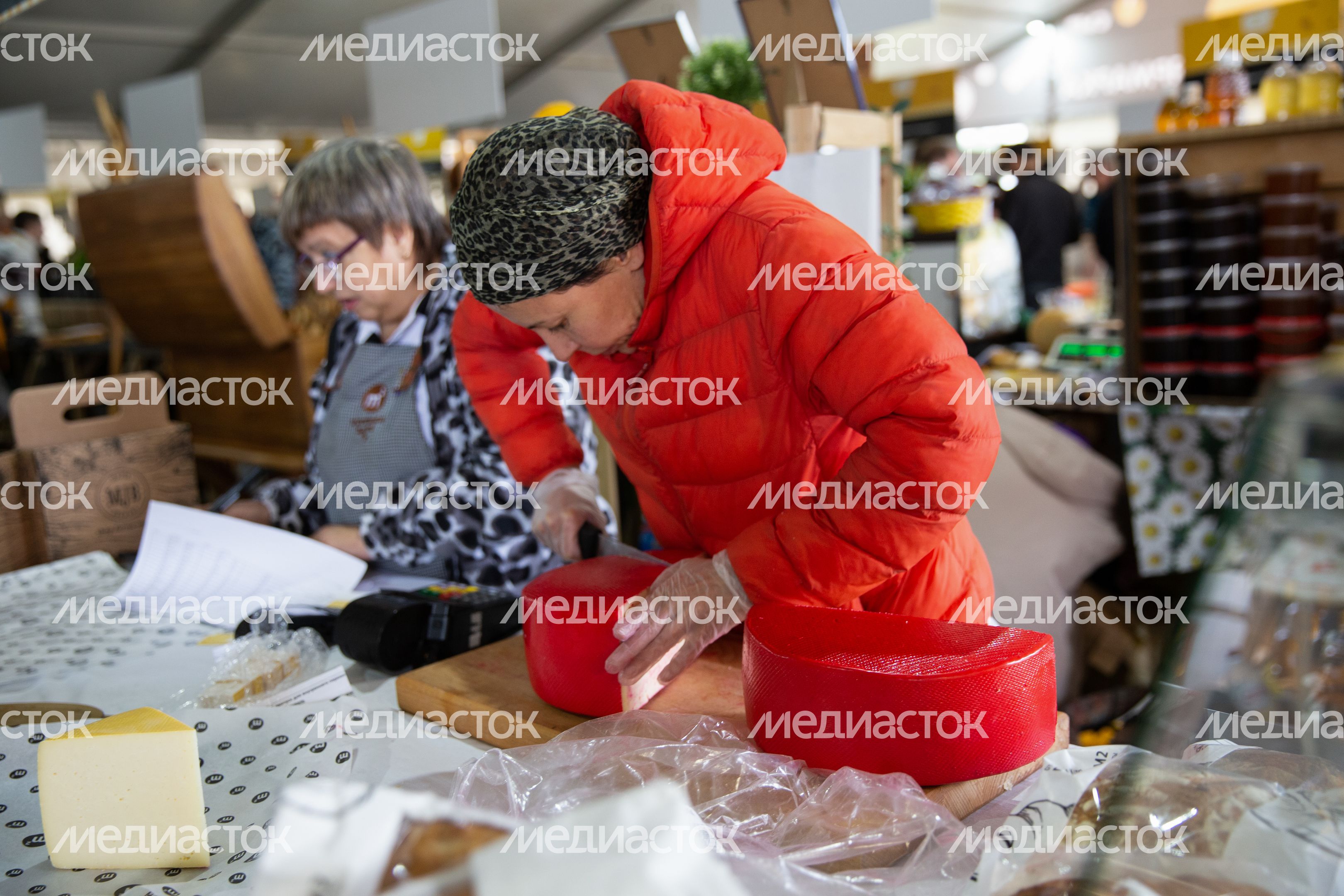 Открытие IV Всероссийского фестиваля фермерской продукции «Сыр. Пир. Мир»