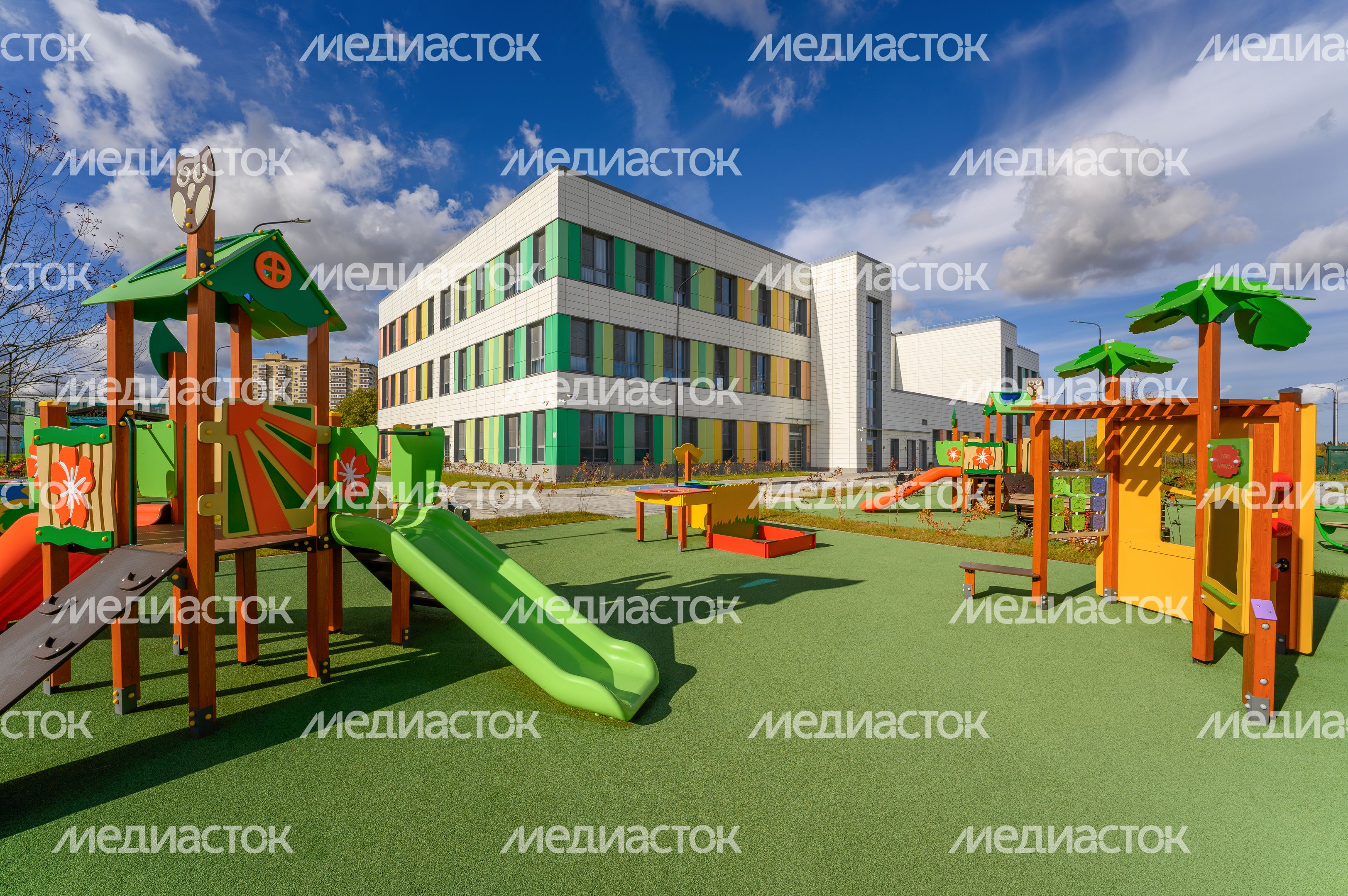 Игровая площадка нового детского сада в микрорайоне Зубачево Поле Сергиева Посада Игровая площадка нового детского сада в микрорайоне Зубачево Поле Сергиева Посада