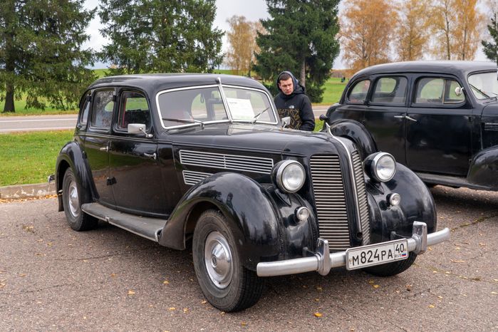 Автомобиль Opel Admiral на выставке военно-исторического фестиваля «Москва за нами. 1941 год» на Бородинском поле
