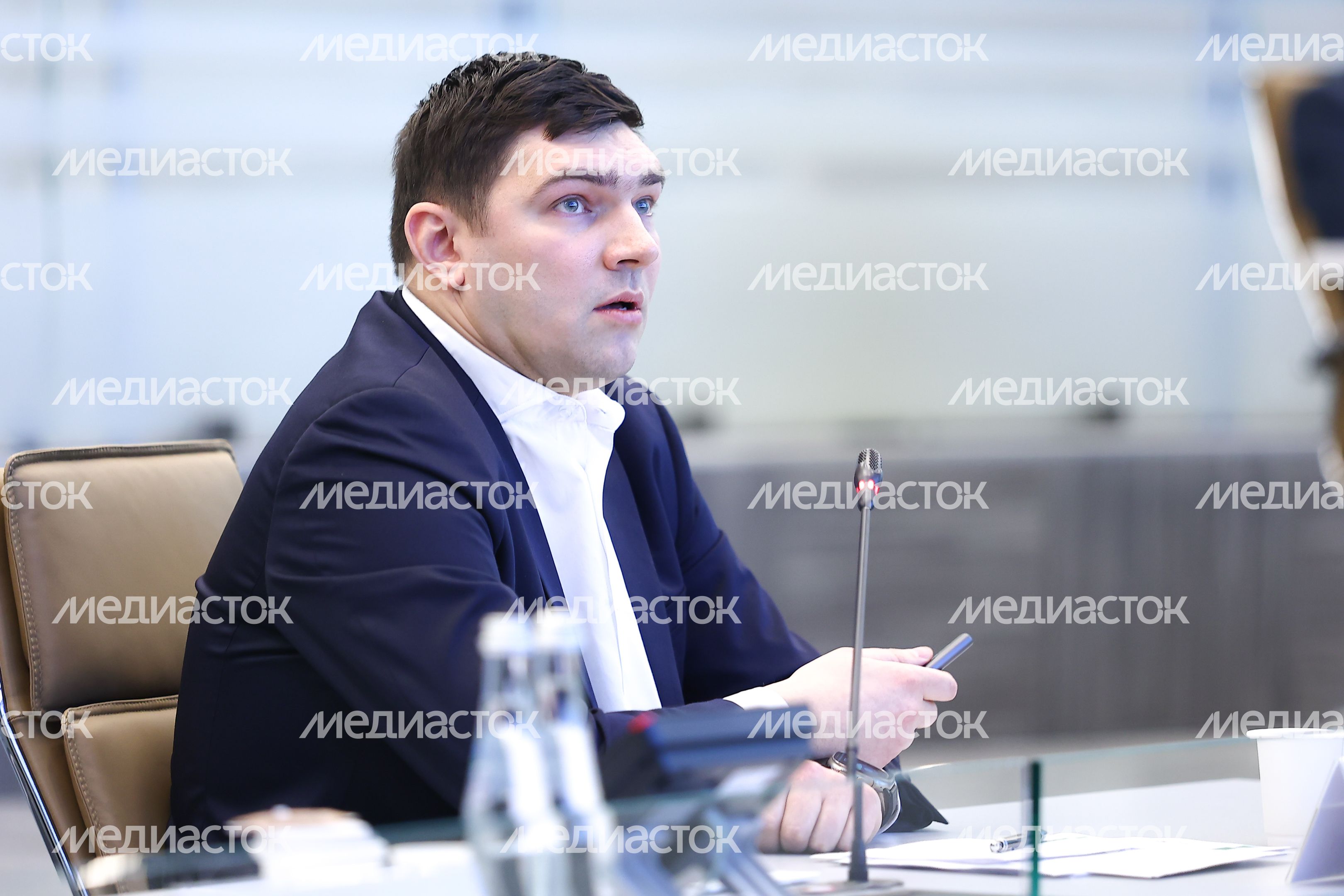 Еженедельное совещание губернатора с областным правительством
