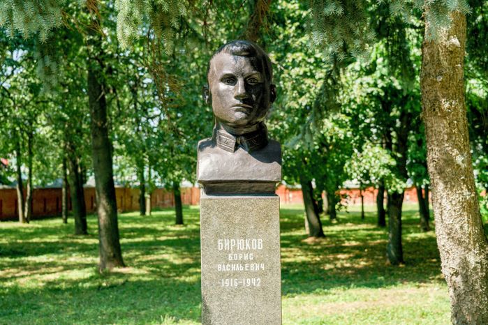 Мемориальный парк в Коломне летом
