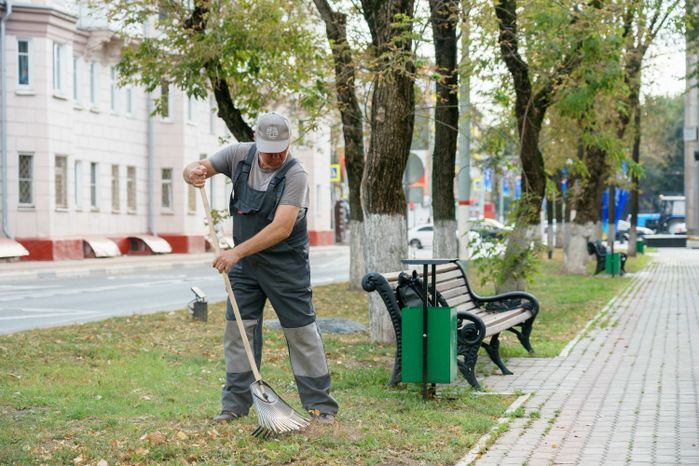 Уборка территории в Химках