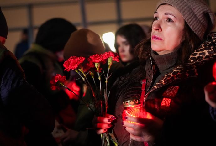Акция памяти «Журавли» прошла на девятый день после теракта в "Крокус Сити Холле"