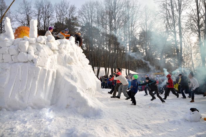 Празднование Масленицы в Звенигороде