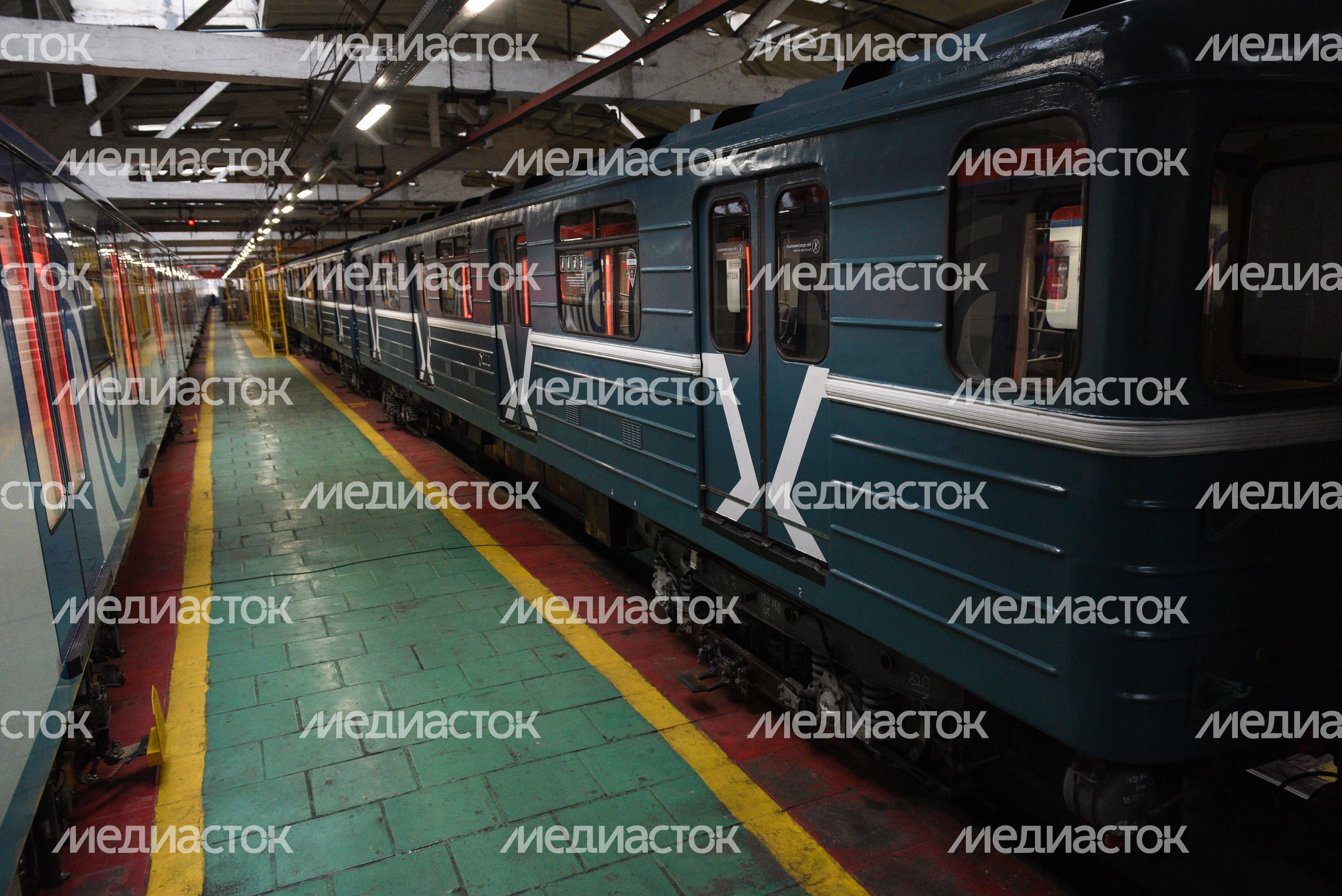 Кварцевание и обеззараживание вагонов метро в Москве