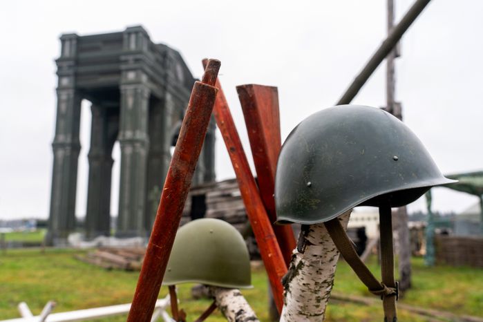 Военно-историческая реконструкция «Битва под Москвой» ко Дню воинской славы России