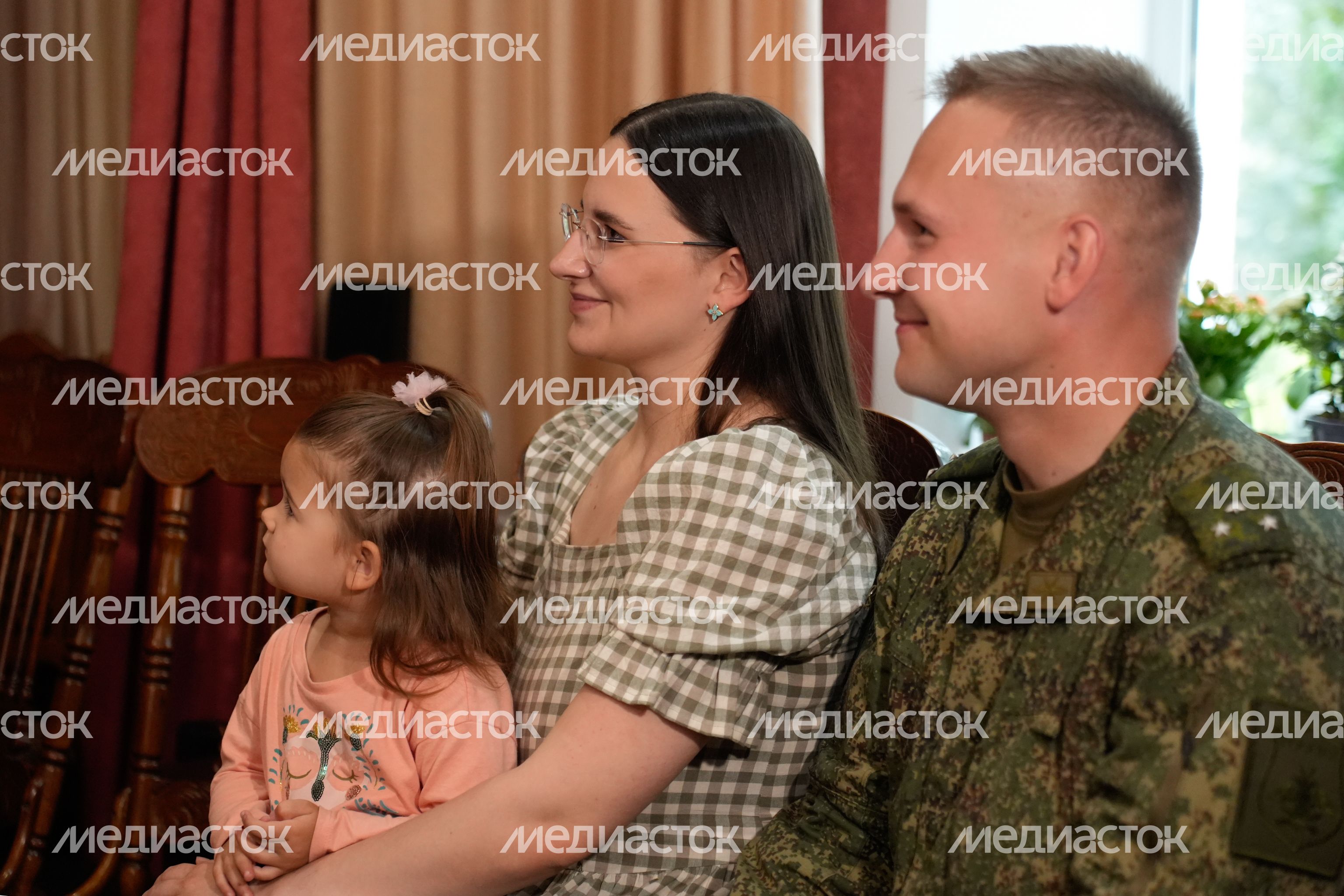 Ветерану СВО из Клина Денису Лелькову вручили медаль "За храбрость" II степени Ветерану СВО из Клина Денису Лелькову вручили медаль "За храбрость" II степени