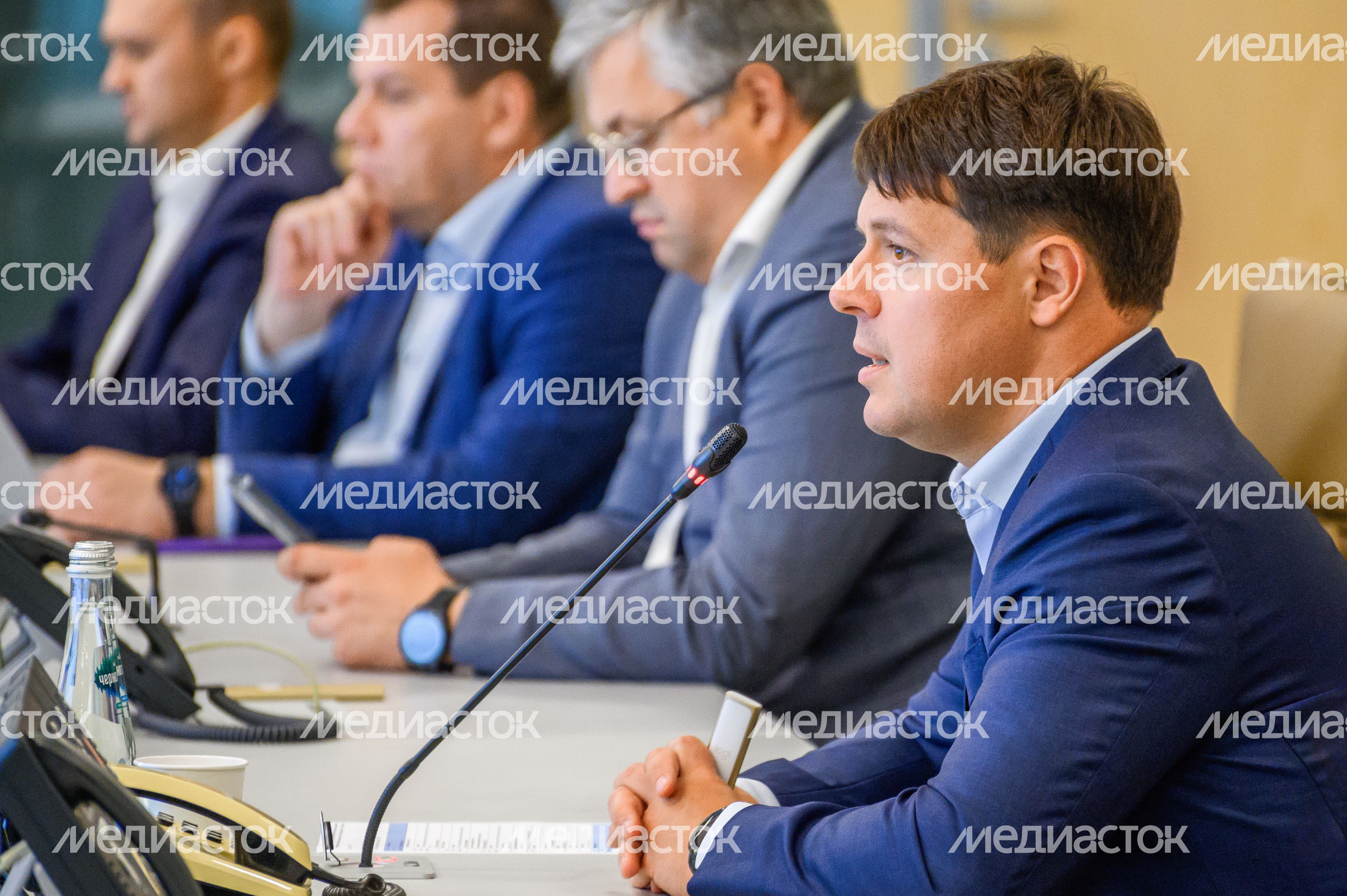 В Доме правительства прошел еженедельный штаб с главами городских округов Подмосковья В Доме правительства прошел еженедельный штаб с главами городских округов Подмосковья