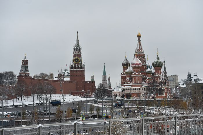 Снежная погода в Москве