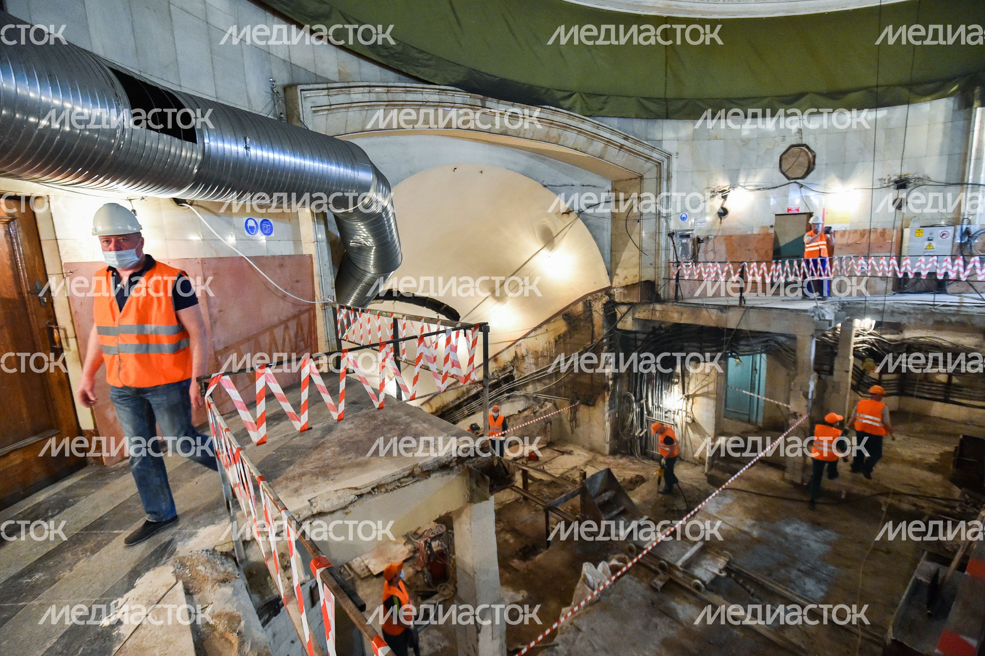 Реконструкция станции «Смоленская» Арбатско-Покровской линии метро в Москве