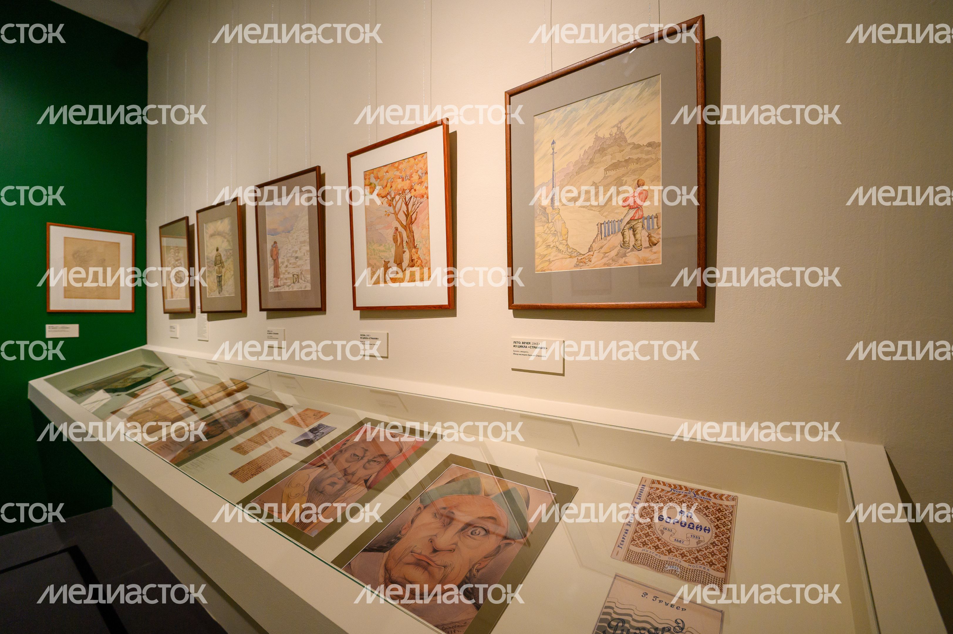Выставка «Евгений Спасский: «Я посредине мира» в Серпуховском художественном музее Выставка «Евгений Спасский: «Я посредине мира» в Серпуховском художественном музее