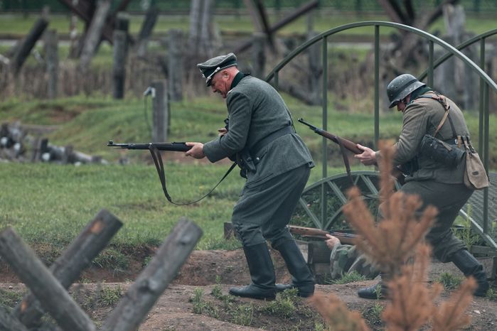 Военно-историческая реконструкция «Первый день войны» у Главного храма ВС РФ в День памяти и скорби