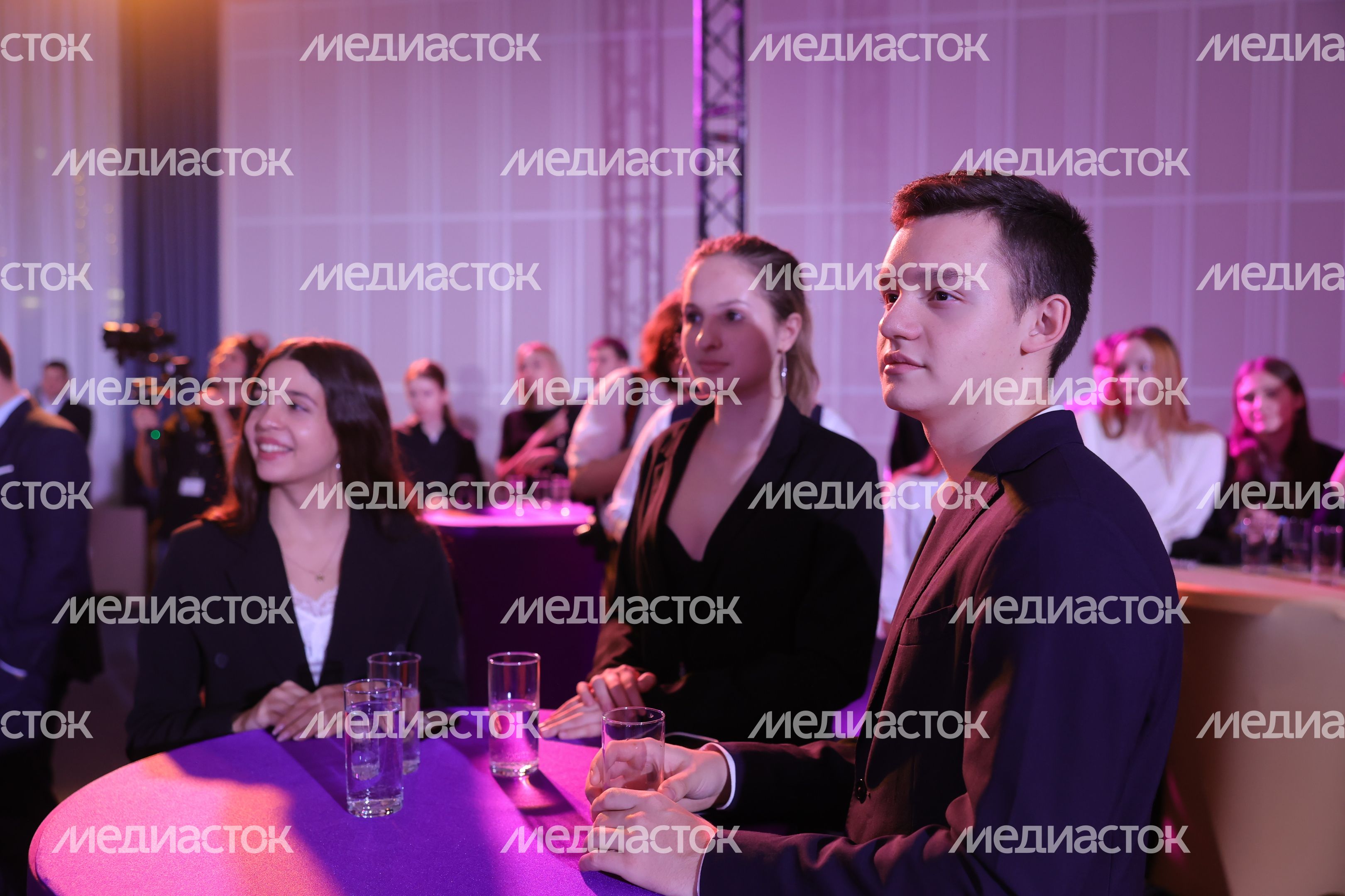 В Подмосковье наградили победителей областной премии "Золотой пиксель" В Подмосковье наградили победителей областной премии "Золотой пиксель"