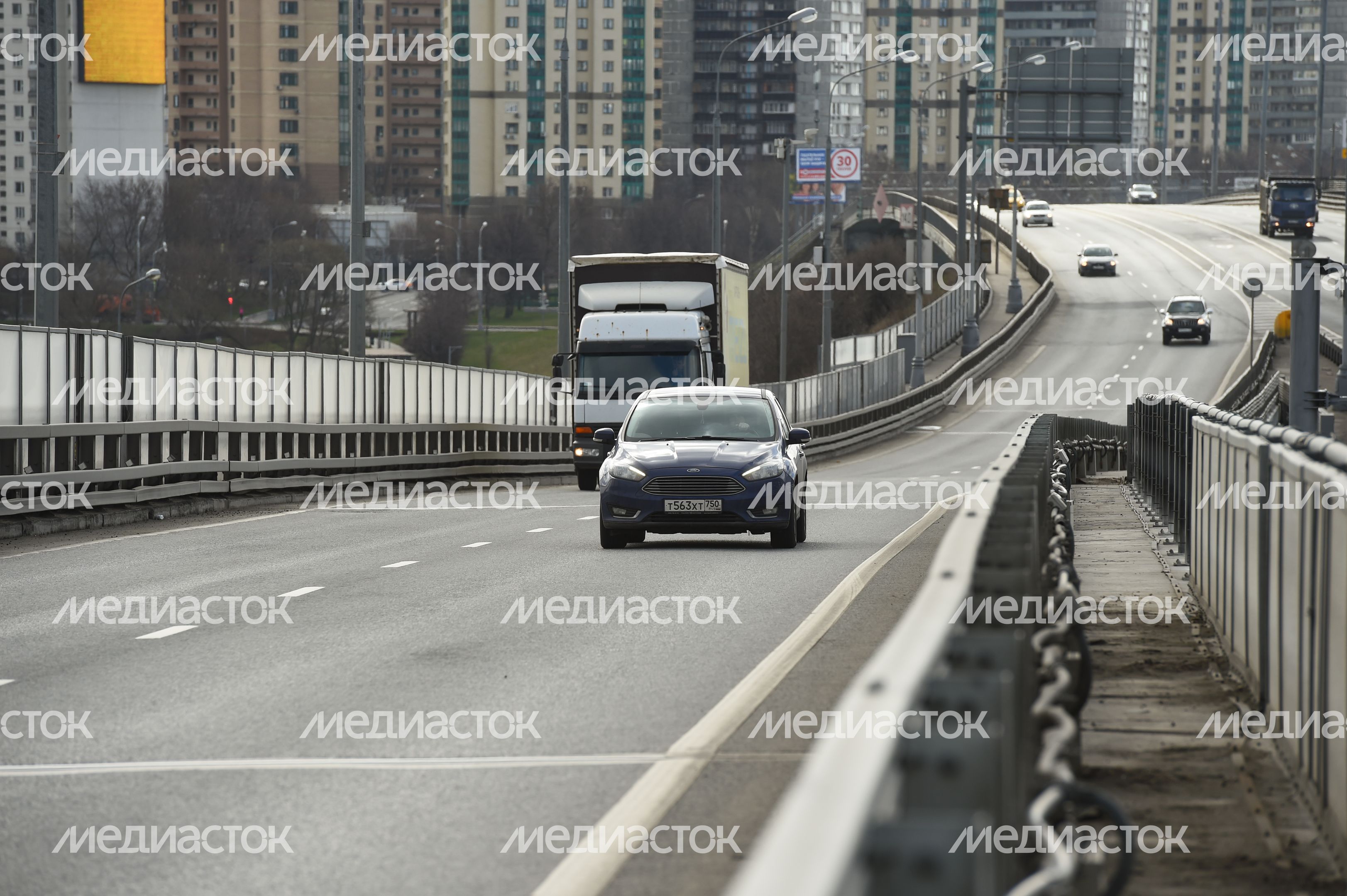 Проверка пропусков на въезде в Москву в период самоизоляции