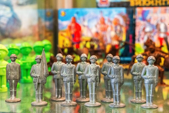 V Ежегодная выставка «Миниатюра для творческой молодежи» в Барвихинской школе