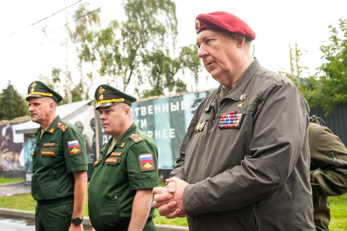 Андрей Воробьев и Владимир Соловьев посетили центр спецподготовки "Витязь" в Балашихе