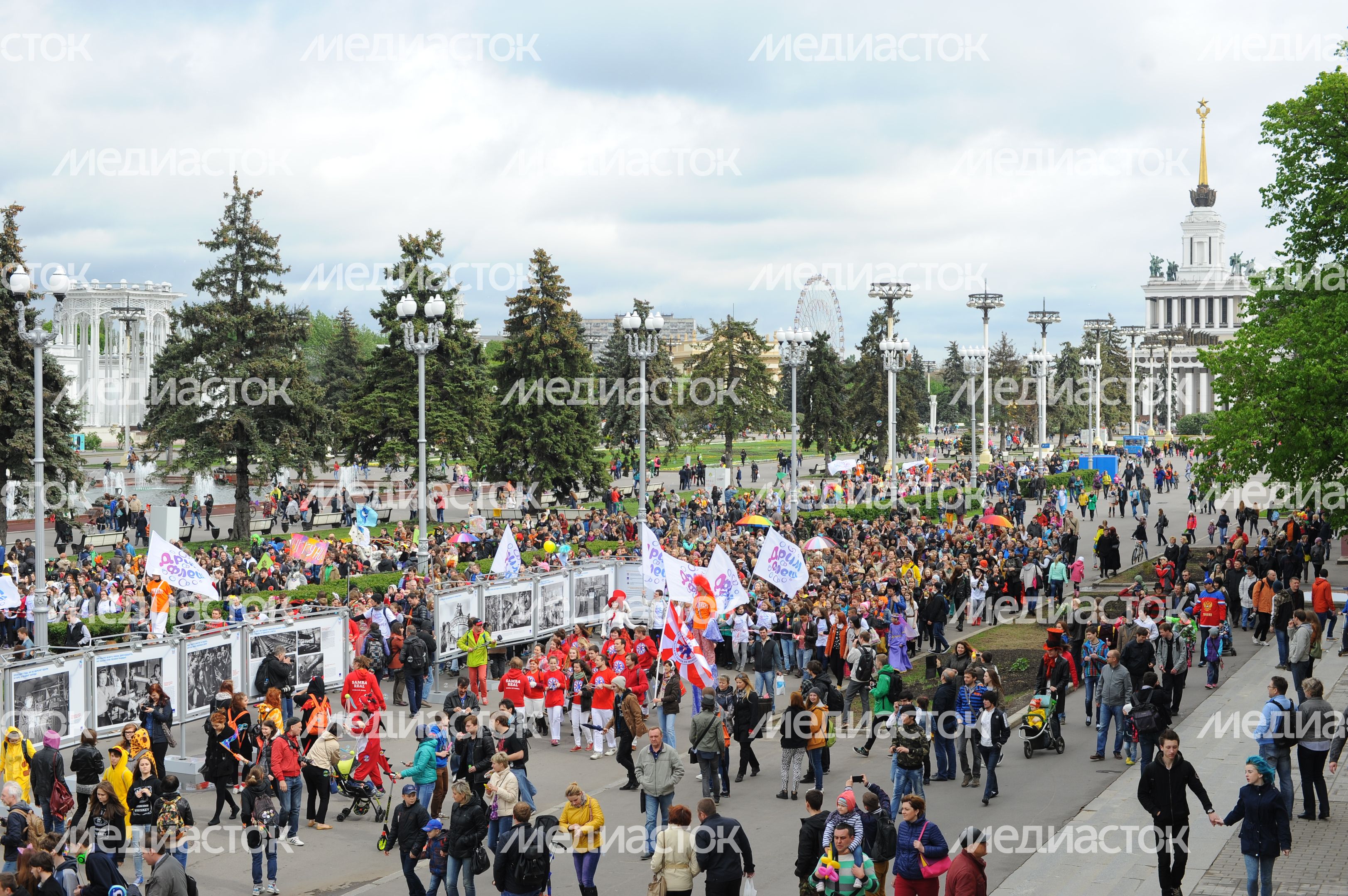 Парад мыльных пузырей «Дримфлеш» в Москве