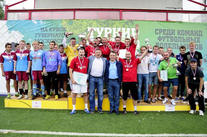 Олег Жолобов на футбольном турнире в СК «Новые Химки»