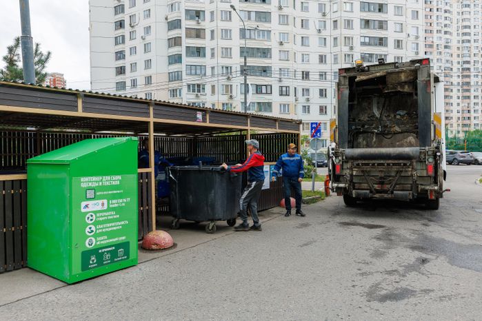 Модернизированные контейнерные площадки для мусора в Красногорске