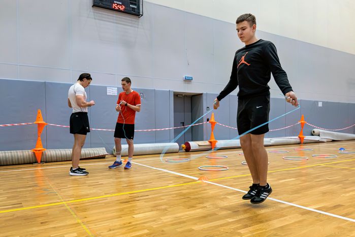 Спортивный проект «Тот самый физрук»: конкурс учителей физкультуры и старшеклассников