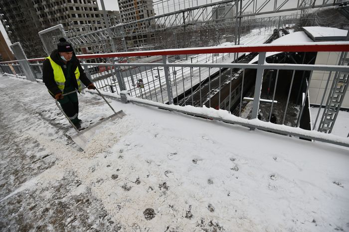 Снежная погода в Москве