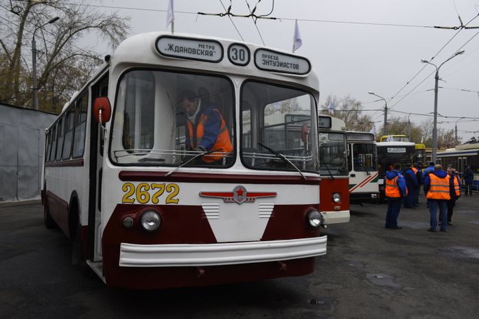 Праздник московского троллейбуса в Москве