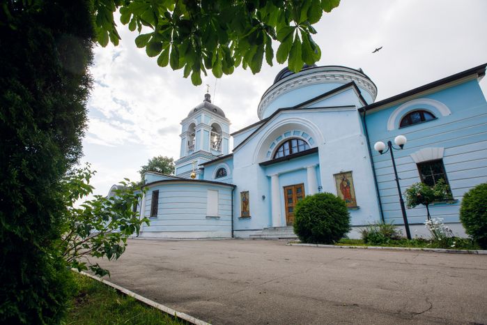 Церковь Апостолов Петра и Павла