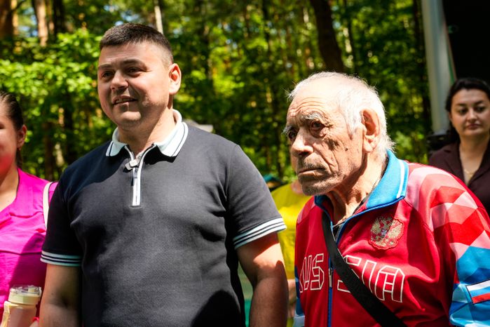 Андрей Воробьев посетил лесопарк "Чемпион" в Дзержинском