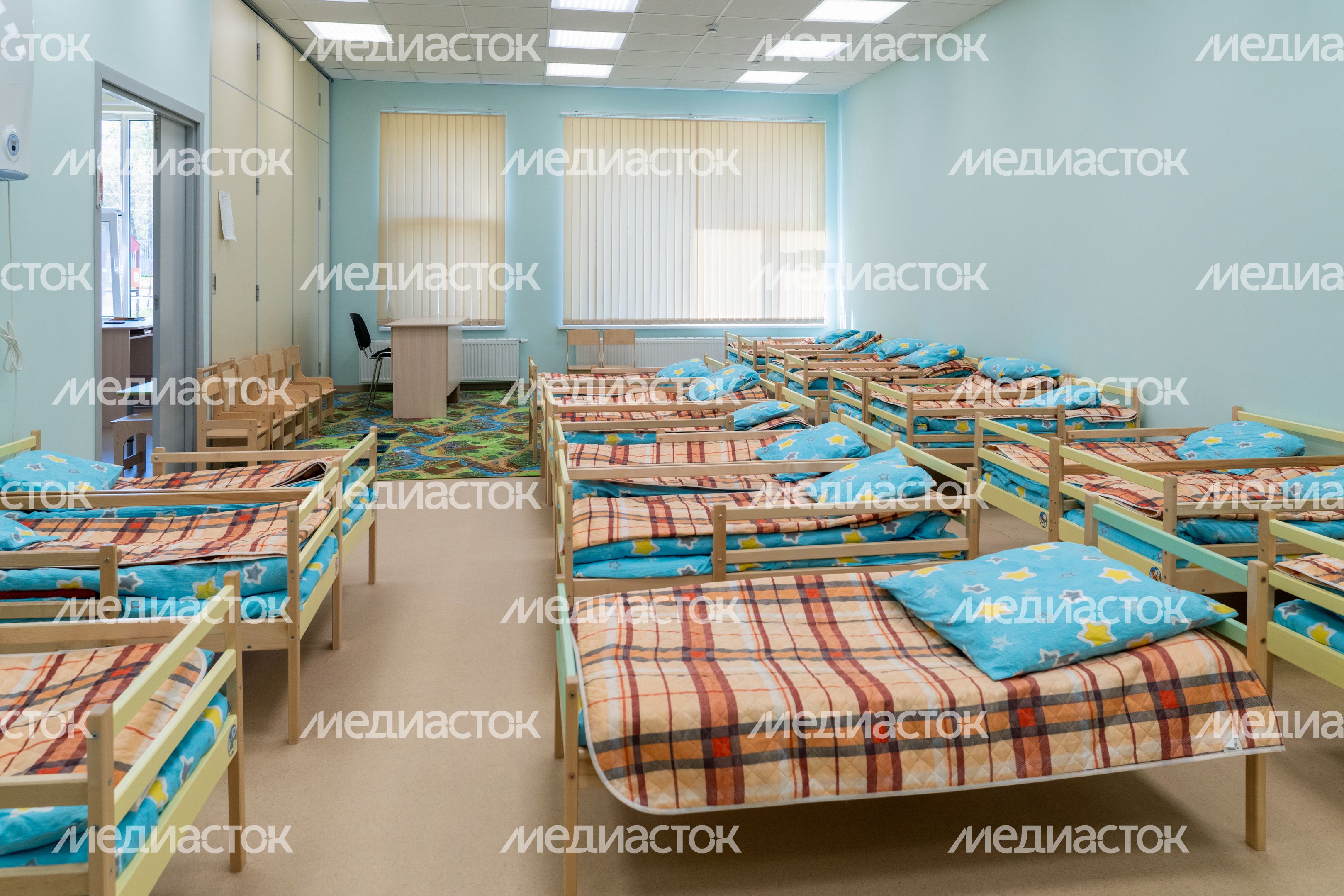 Спальня в новом детском саду «Карамелька» в ЖК «Ильинойс» Красногорска Спальня в новом детском саду «Карамелька» в ЖК «Ильинойс» Красногорска