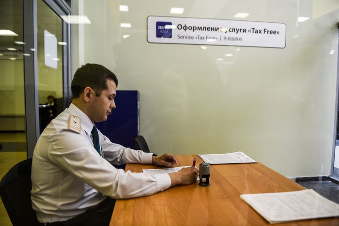 Система tax free для возврата НДС иностранцам начинает работу в России в тестовом режиме