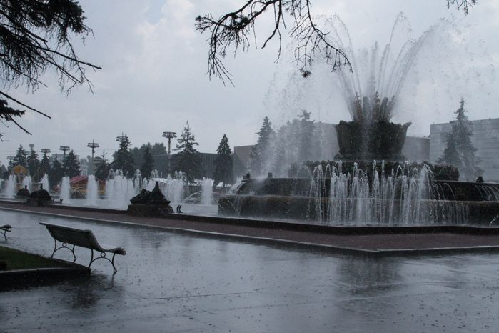 Ливень на ВДНХ