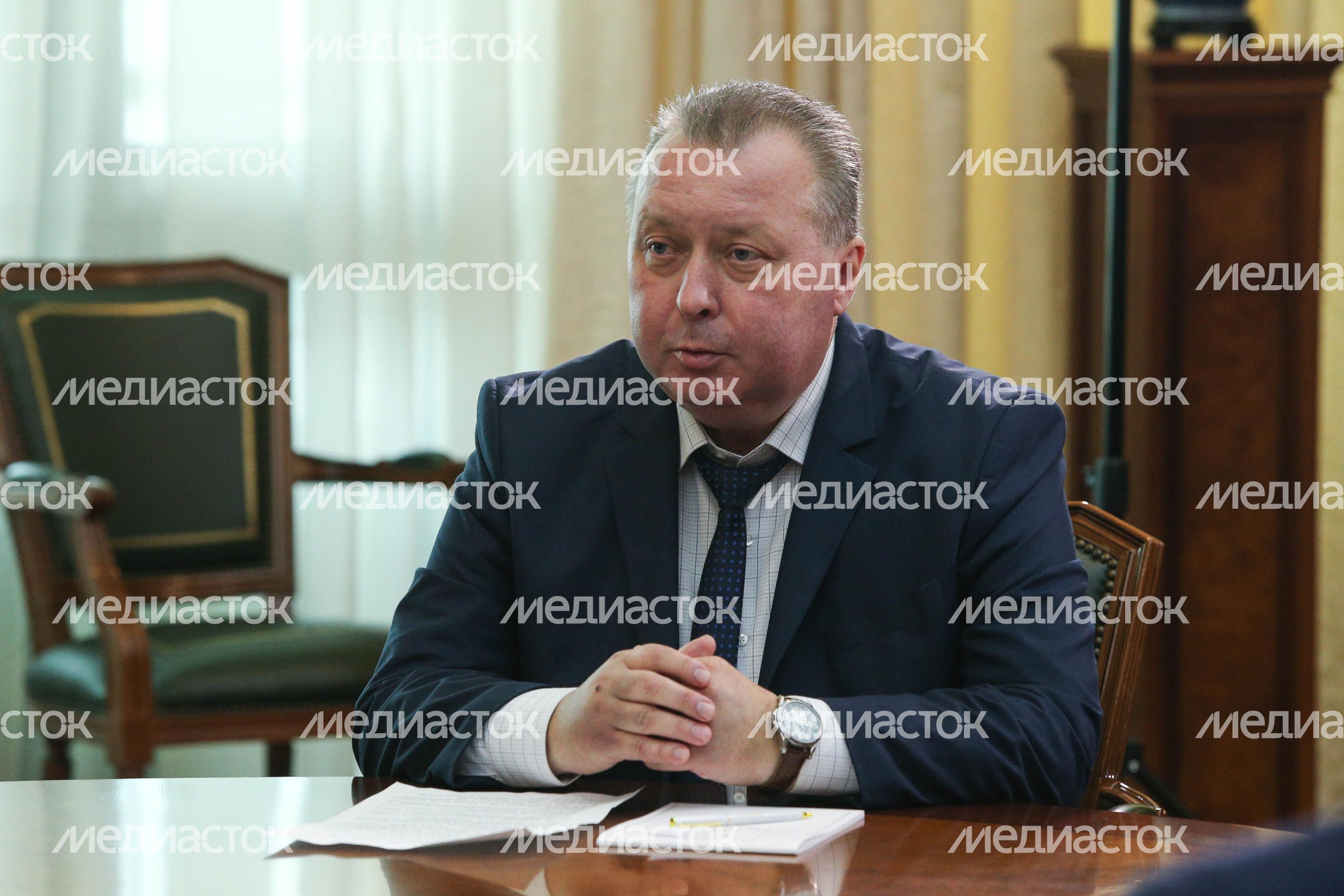 Рабочая встреча губернатора Подмосковья с главой администрации Ликино-Дулево и и.о главы Орехово-Зуевского района, 07.06.2018