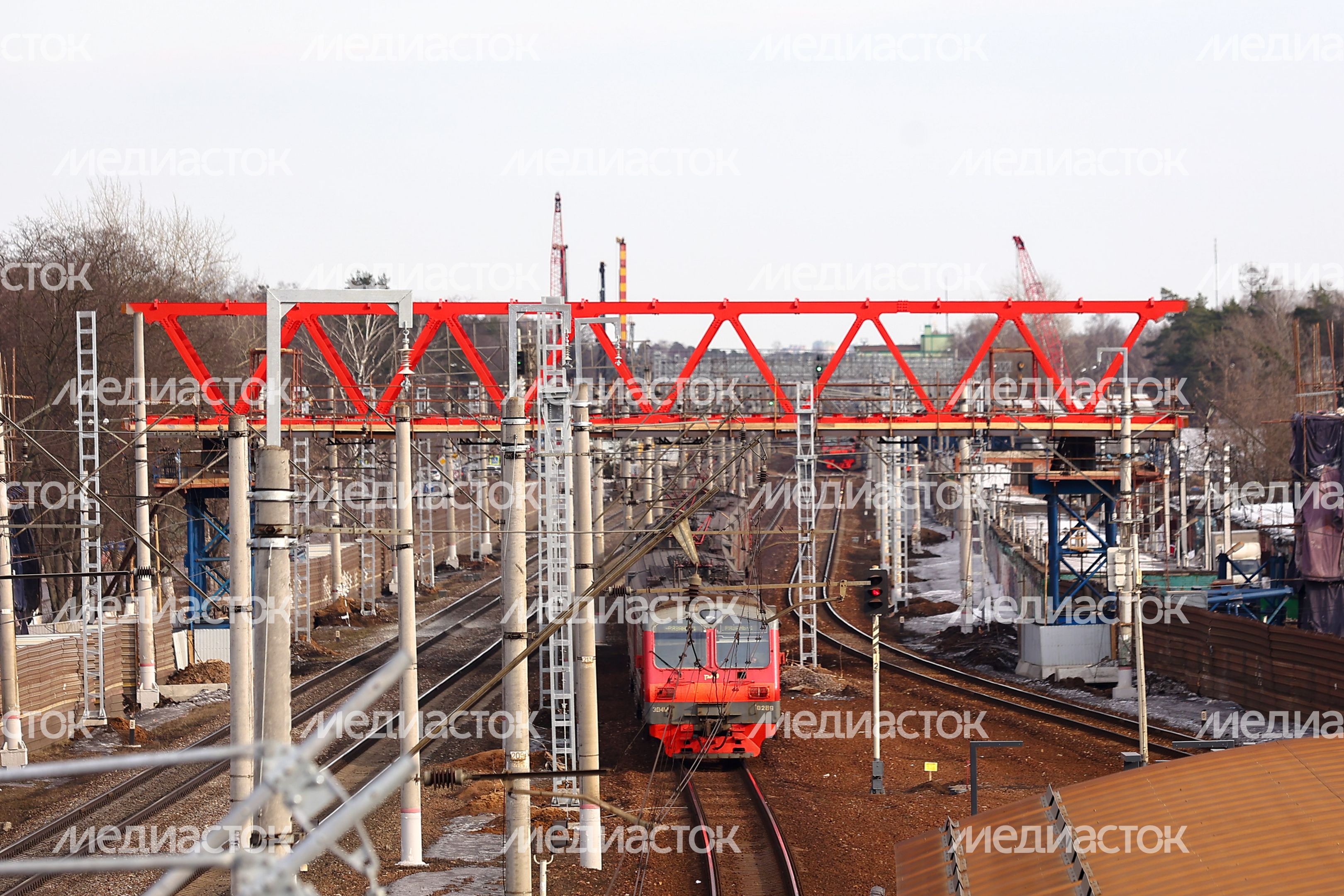 Проверка губернатором строительства путепровода в Раменском